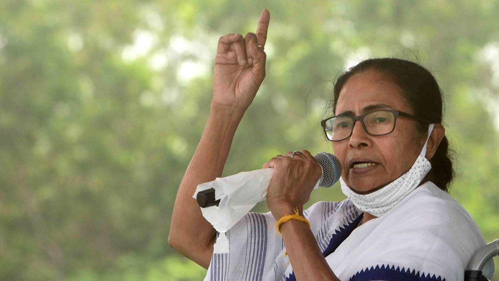 ভোটের রঙে রং মেলাতে হবে, দোলে নিজের কেন্দ্র নন্দীগ্রামে যাচ্ছেন মুখ্যমন্ত্রী মমতা