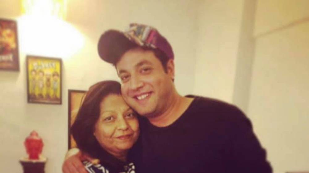 এর পর বরুণ ঠিক করে নেন তিনি বেছে বেছে অভিনয় করবেন। জালন্ধর থেকে চলে আসেন মুম্বই। পাশে পেয়েছিলেন মায়ের সমর্থন। ছেলের অভিনেতা হওয়ার সিদ্ধান্তকে সমর্থন জানিয়েছিলেন তিনি।