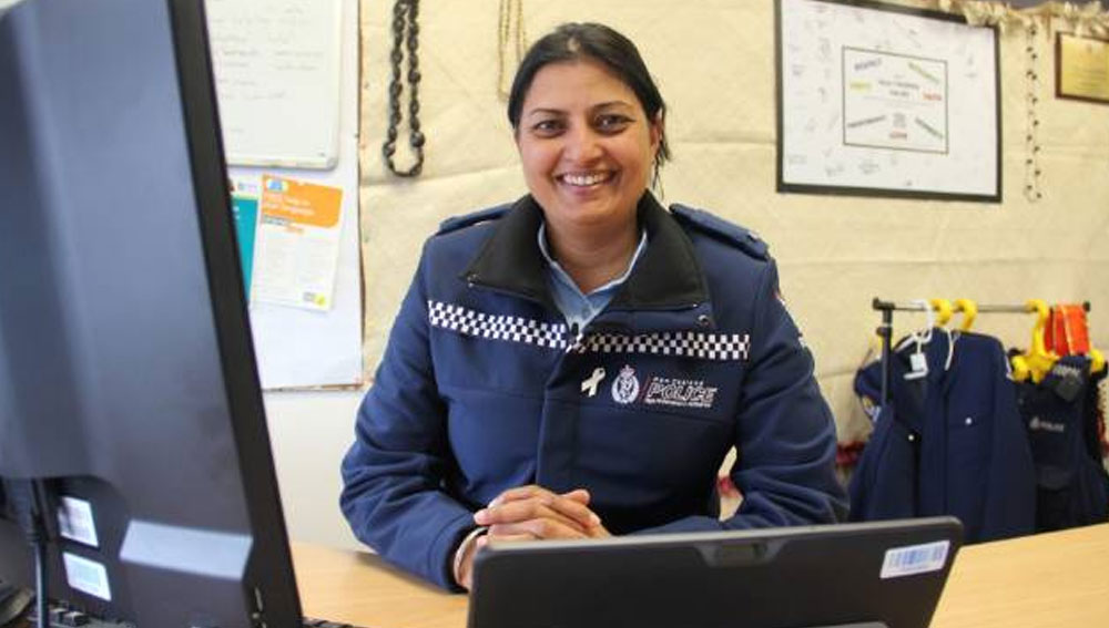 সাঁতার শেখানো, দৌড়, নিজেকে ফিট করে তোলার সমস্ত অনুশীলন শুরু হয় তাঁর। জন এবং তাঁর পরিবার ক্রমাগত সাহায্য করতে থাকে মনদীপকে।