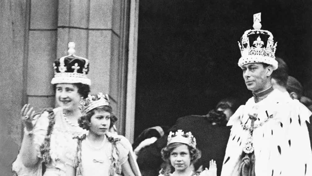 ৭১ বছর বয়সে ২০০২ সালের ৯ ফেব্রুয়ারি প্রয়াত হন প্রিন্সেস মার্গারেট। ৫০ বছর আগে ফেব্রুয়ারির ৬ তারিখ চলে গিয়েছিলেন তাঁর বাবা রাজা ষষ্ঠ জর্জ। বাবার অন্ত্যেষ্টি সম্পন্ন হওয়ার দিনই সমাধিস্থ করা হয়েছিল তাঁর আদরের মার্গটকে। সেই দিনটা ছিল ১৫ ফেব্রুয়ারি। মাঝে শুধু পাঁচ দশকের ব্যবধান।