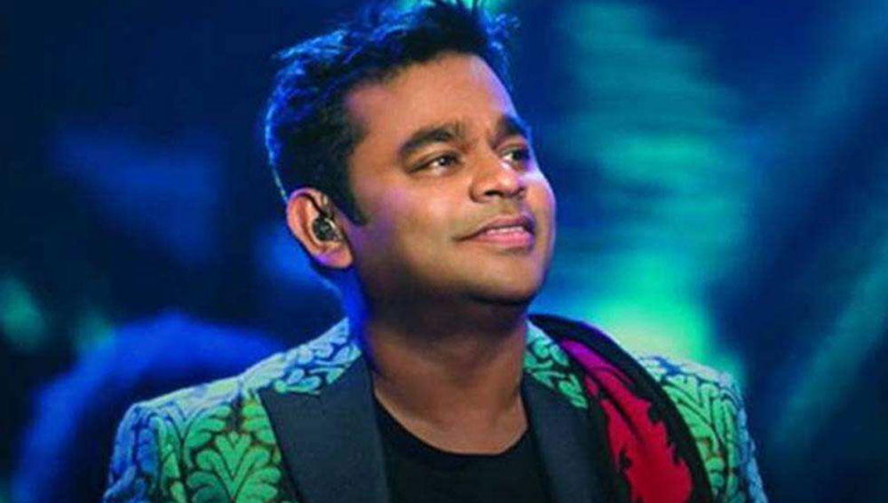 মাত্র ৪বছর বয়সে কিবোর্ড বাজানো শিখে ফেলেছিলেন তিনি। তার পরই সুরের জগতের প্রতি আলাদা ভালবাসা অনুভব করতে শুরু করেন তিনি।