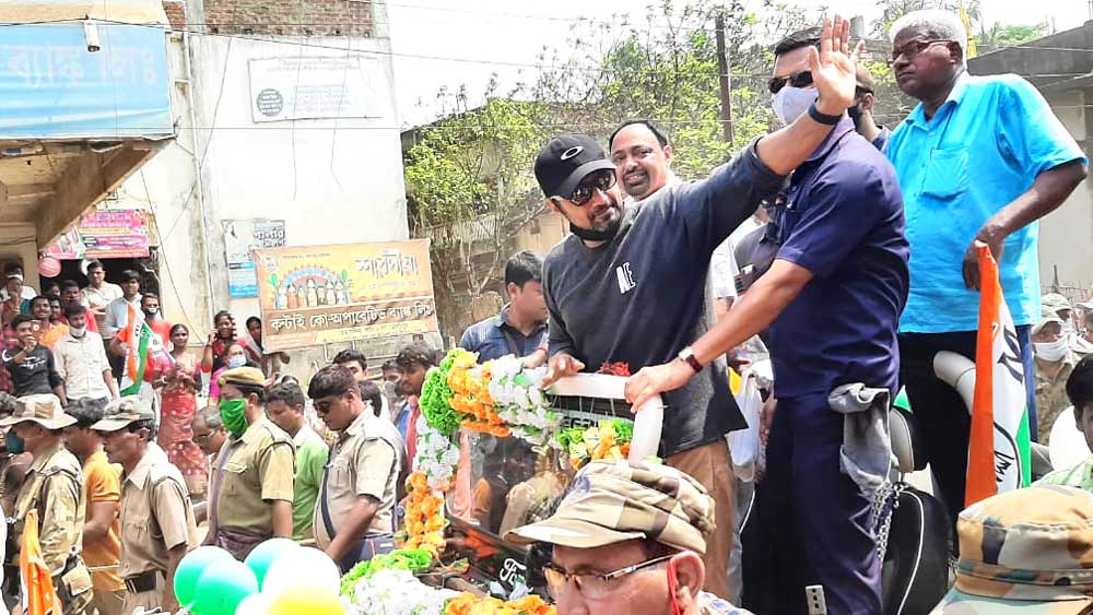 বেলদায় দেব। ছবি: বিশ্বসিন্ধু দেn বেলদায় দেব। ছবি: বিশ্বসিন্ধু দে।