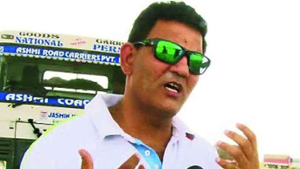 অবশেষে অন্য একটি ব্যাঙ্ক থেকে তিনি ১১ লাখ টাকা ঋণ পান। সেই টাকায় একটি ট্রাক কেনেন। মাত্র দু’বছরের মধ্যেই ঋণ পরিশোধও করে দেন।