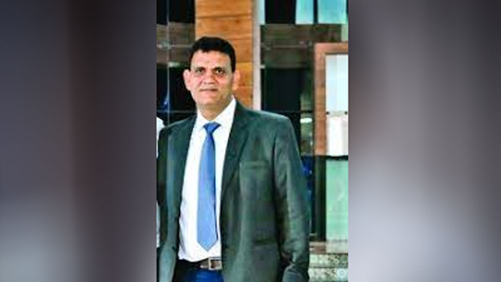 ২০০৪ সালে তিনি ট্রাক কেনার মনস্থির করেন। তখন তাঁর বয়স ২৪ বছর। ব্যাঙ্ক থেকে ঋণ পাওয়ার জন্য কম চেষ্টা করেননি। কিন্তু তাতে কোনও কাজ হয়নি। নাগপুরের বিশ্ব ব্যাঙ্কের তত্কালীন ম্যানেজার তাঁকে ফিরিয়ে দেন।