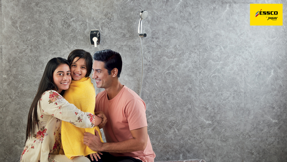 সুরক্ষিত এসকো-র প্রোডাক্টের সঙ্গে প্রত্যেক পরিবারই থাকে সর্বদা আনন্দে।