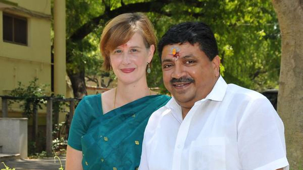 তাঁর স্ত্রী আমেরিকার নাগরিক। নাম মার্গারেট। স্বামীর জন্য ভোট চেয়ে লাগাতার প্রচার চালিয়ে গিয়েছেন তিনিও।