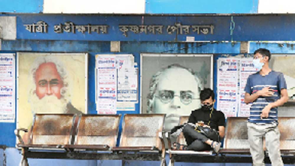 Coronavirus in West Bengal: home treatment for critical patients and and few numbers of tests are reason for anxiety