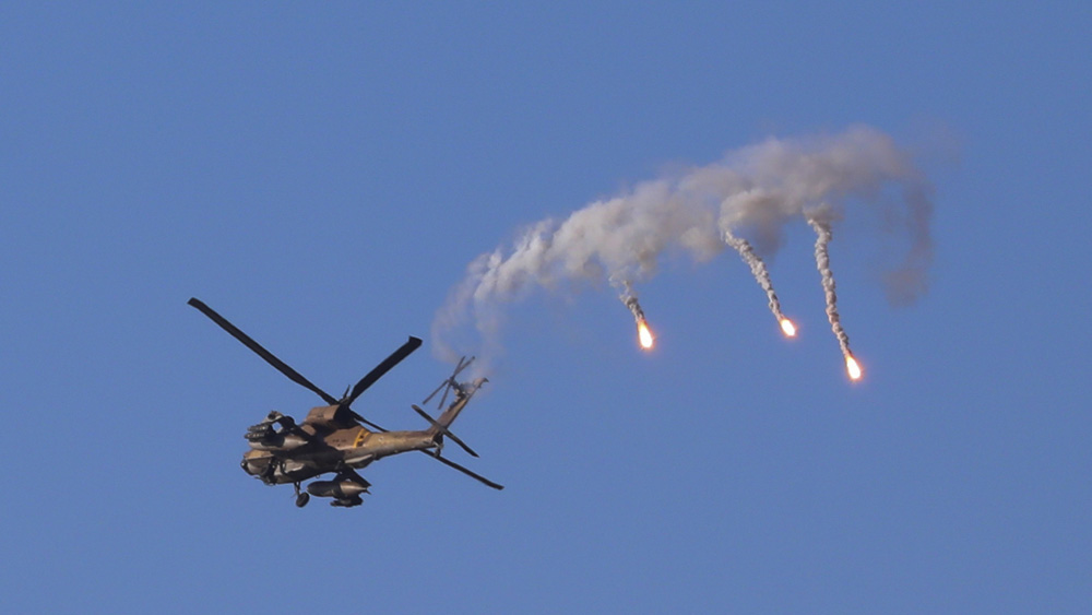 জঙ্গি আক্রমণের হাত থেকে নাগরিকদের নিরন্তর সুরক্ষা দিয়ে যাচ্ছে এই প্রতিরক্ষ ব্যবস্থা। সামরিক বিশেষজ্ঞদের মতে, এর ৯০ শতাংশ লক্ষ্য নির্ভুল। যার অর্থ এখনও পর্যন্ত ইজরায়েলের বুকে আঘাত হানার জন্য যতগুলি রকেট ছোড়া হয়েছে তার ৯০ শতাংশকে আকাশেই ধ্বংস করে দিয়েছে আয়রন ডোম।
