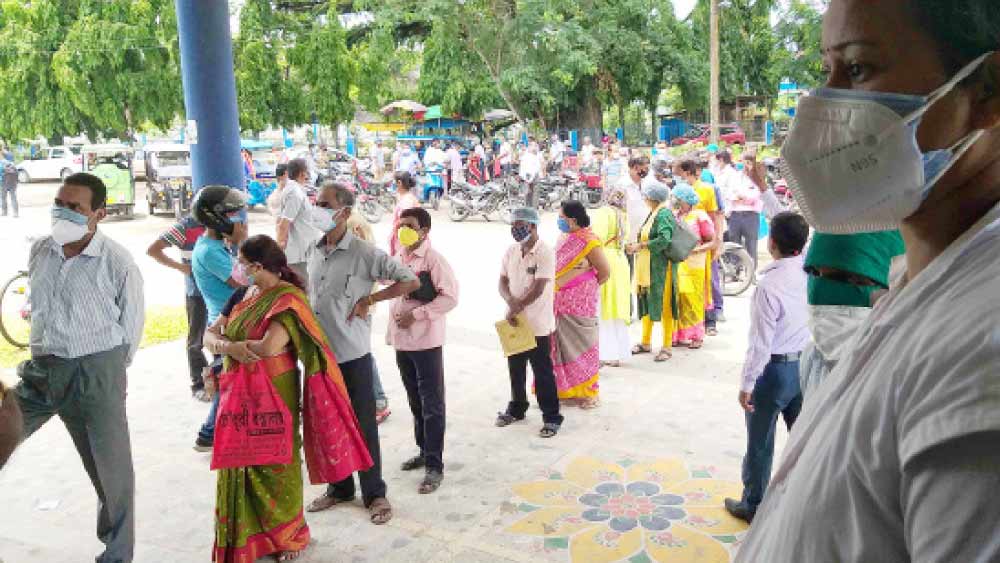 285 people died in last month 