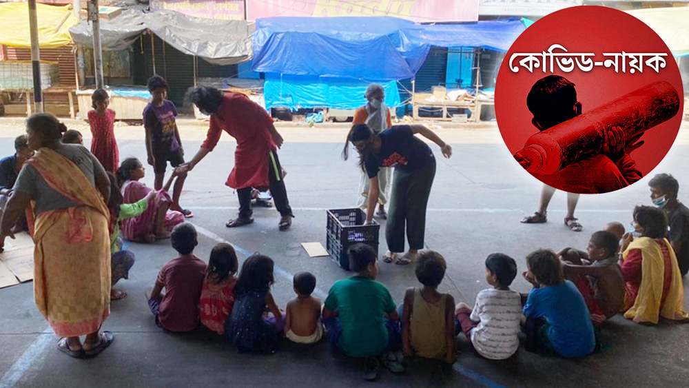 প্রত্যেক দিন শহরের ১৫০ ফুটপাথবাসীর হাতে খাবার, ওষুধ তুলে দিচ্ছেন এই কলেজ-পড়ুয়ারা