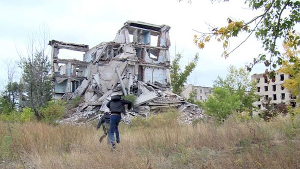 কারও হয়তো ঘুমই ভাঙছিল না। এমনও হয়েছে যে টানা ৬ দিন ঘুমিয়ে চলেছেন। তারপর যখন ঘুম ভেঙেছে যৌন চাহিদা অত্যন্ত বেড়ে গিয়েছে।