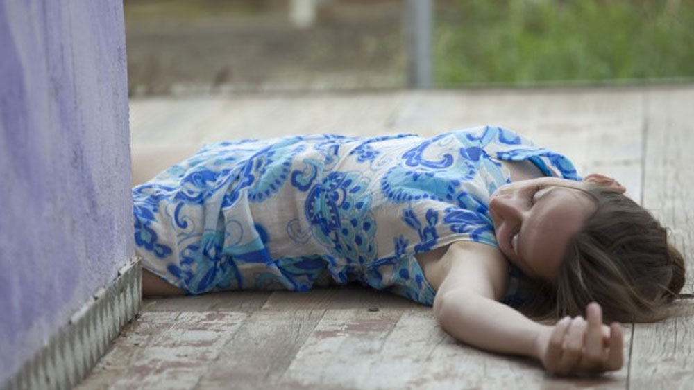 ২০১২ থেকে ২০১৫ মূলত এই ৩ বছরের মধ্যেই ঘটনাটি ঘটেছিল। গ্রামের ১৬০ জন বাসিন্দা অদ্ভুত রোগে আক্রান্ত হয়ে পড়েছিলেন।