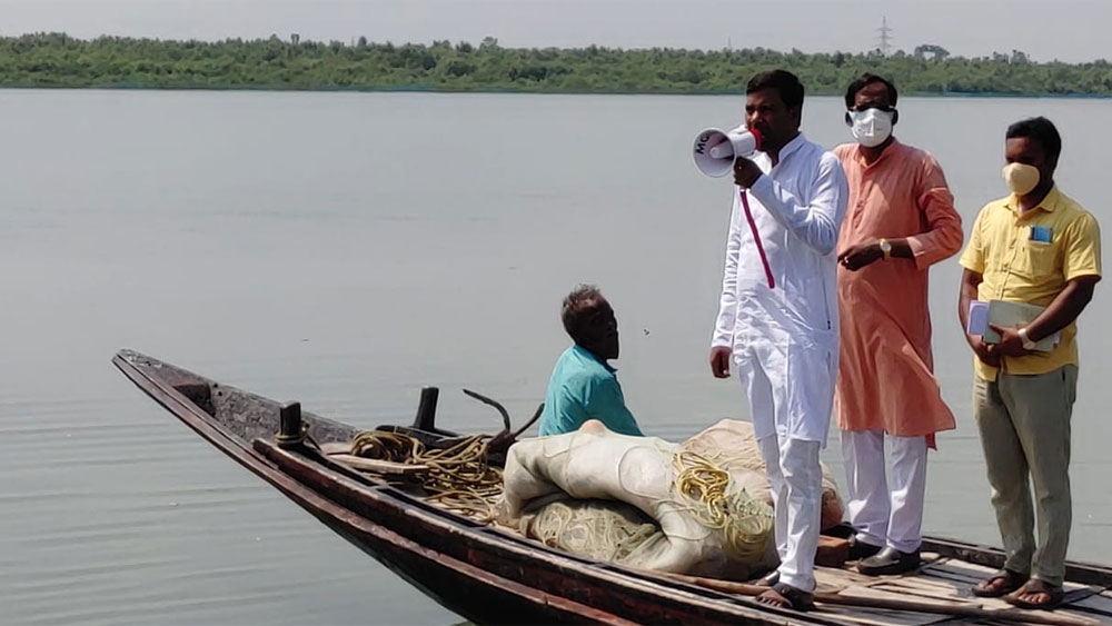 দ্বীপাঞ্চলে প্রচার প্রশাসনের।