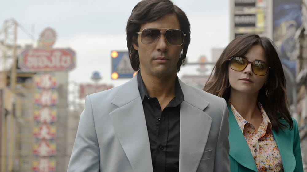 নেটফ্লিক্সে ‘দ্য সারপেন্ট’ স্ট্রিমিং শুরু হওয়ার পর থেকেই চার্লস শোভরাজের পাশাপাশি আরও একটি নাম গুগল ট্রেন্ড-এ উঠে এসেছে। তিনি হলেন ঊষা সটলিফ।