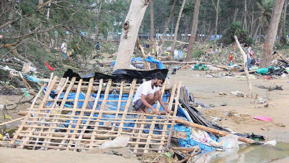 ক্যাপ- ইয়াস কেড়েছে সর্বস্ব। ফের ঘর বাঁধার তোড়জোড় দিঘায়। 