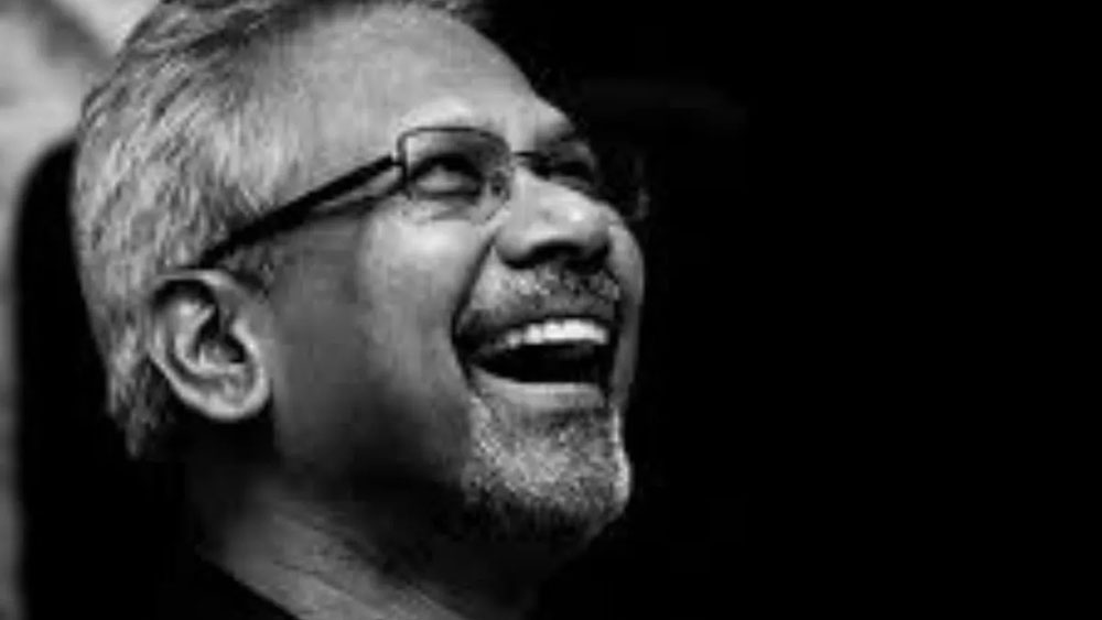 মনি রত্নম: বলিউডের পাশাপাশি দক্ষিণী ছবিতেও বিপুল জনপ্রিয় তিনি। তাঁর পরিচালনায় নির্ভুল ছবি বেরিয়ে আসে এমনটা মনে করেন অনেকেই। ২০০২ সালে তিনি পদ্মশ্রী সম্মানে ভূষিত হয়েছিলেন। একটি ছবির জন্য এই পরিচালকের পারিশ্রমিক ৯ কোটি টাকা।