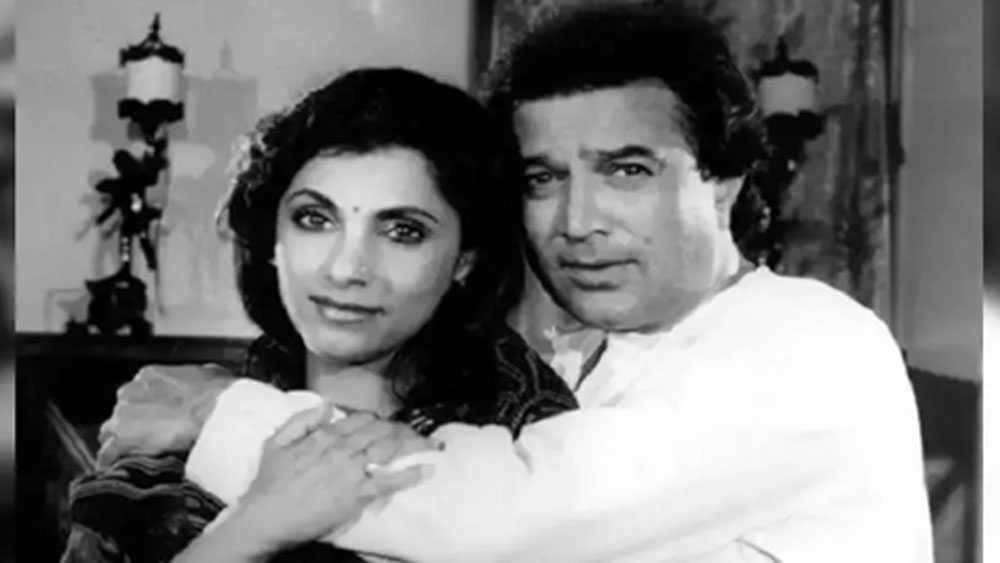 তবে রাজেশ খন্নার সঙ্গে আলাদাই সমীকরণ গড়ে উঠেছিল তাঁর। রাজেশের ঘনিষ্ঠ বৃত্তেও চলে এসেছিলেন তিনি। রাজেশের সমস্ত খবর তাঁর কাছে থাকতে শুরু করে। তিনিই প্রথম রাজেশের জন্য ‘সুপারস্টার’ শব্দটি ব্যবহার করতে শুরু করেন।