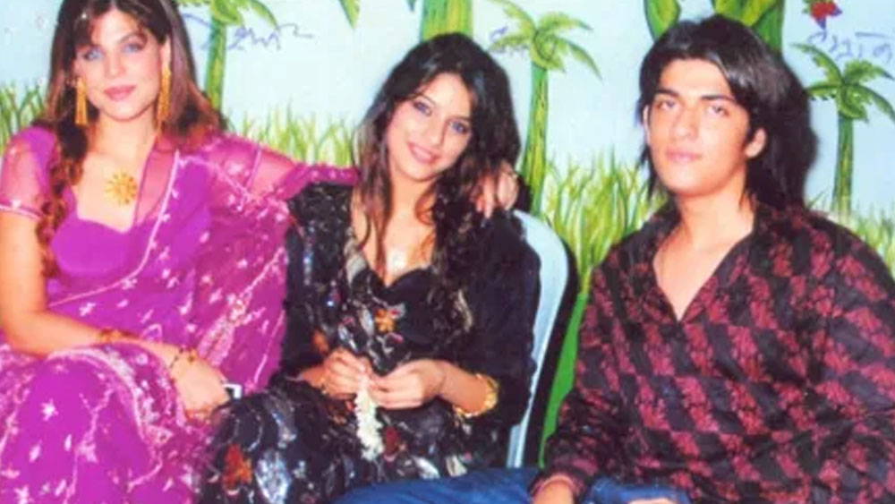 এর মধ্যে মুনির খানের সঙ্গে বিয়ের পর নানা সন্ত্রাসবাদী কার্যকলাপের অভিযোগ উঠতে শুরু করে তাঁর বিরুদ্ধে।