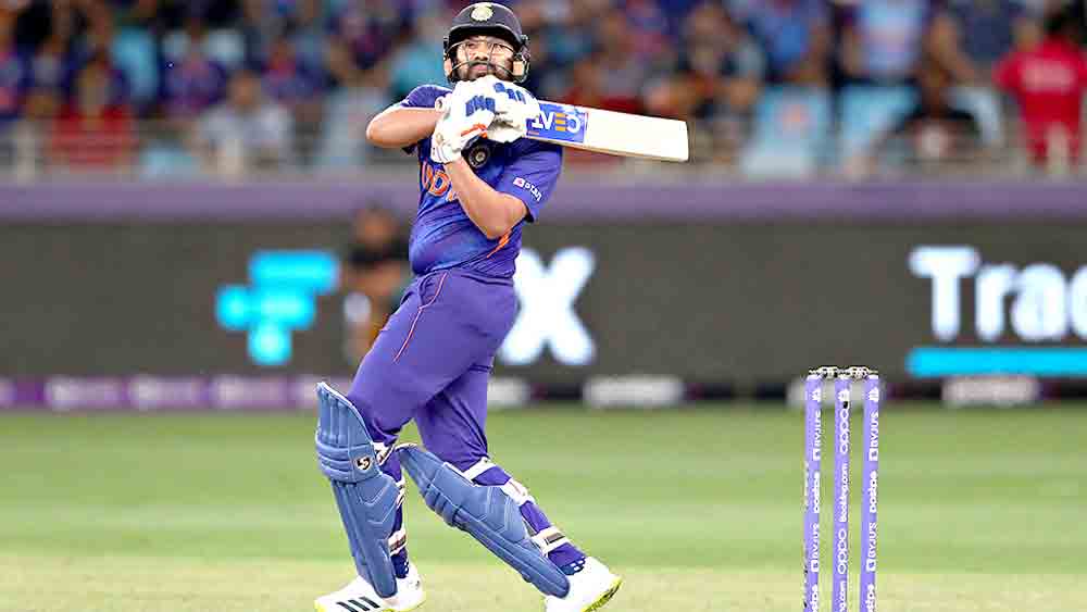 ১৪ বলে ১৪ করে ফিরলেন রোহিত। 