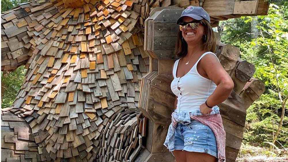 সম্প্রতি স্বপ্ন পূরণ করলেন ক্রিস্টেন। নিজের উচ্চতা ১৩ ইঞ্চি বাড়িয়ে নিলেন। তিন ফুট নয় ইঞ্চির ক্রিস্টেনের উচ্চতা এখন পাঁচ ফুট।