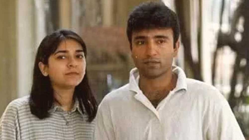 সঈদ আনোয়ার-লুবনা: পাকিস্তানের টেস্ট এবং একদিনের দলের প্রাক্তন অধিনায়ক আনোয়ার ১৯৯৬ সালে বিয়ে করেন তাঁর দূরসম্পর্কের বোন লুবনাকে। ২০০১-এ তাঁদের একমাত্র মেয়ে বিসমাহ দীর্ঘ রোগভোগে মারা যাওয়ার পরেই আনোয়ারের জীবন বদলে যায়। তিনি ধর্মে মন দেন। তবে ২০০৩ বিশ্বকাপের দলে ফিরে ভাল খেলেন। তারপরেই ক্রিকেট থেকে অবসর নেন।