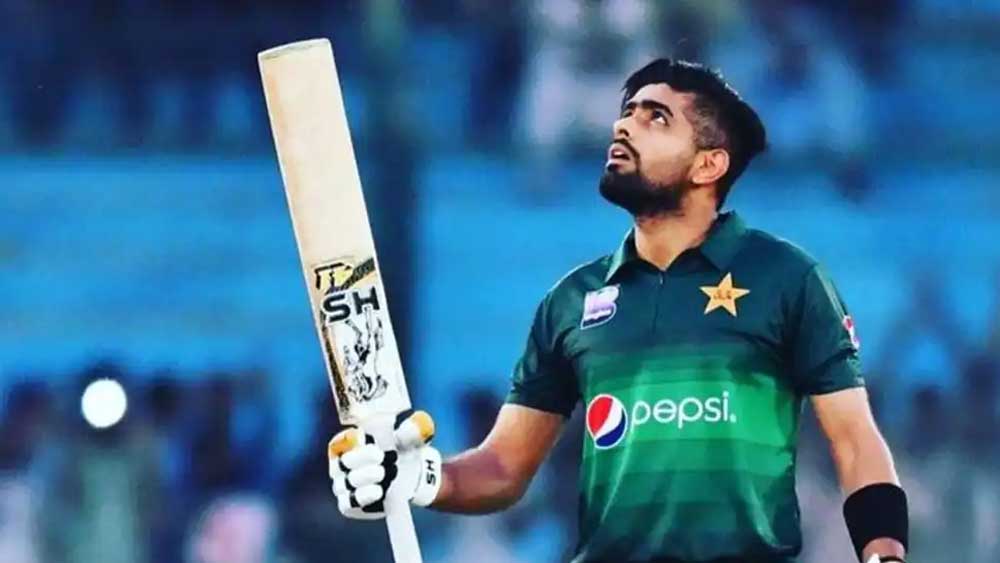 পাকিস্তান অধিনায়ক বাবর আজম বিশ্বকাপ শুরুর আগেই বলেছিলেন, প্রথম ম্যাচে যদি ভারতকে হারিয়ে দিতে পারেন, তা হলে তাঁদের আটকানো কঠিন।