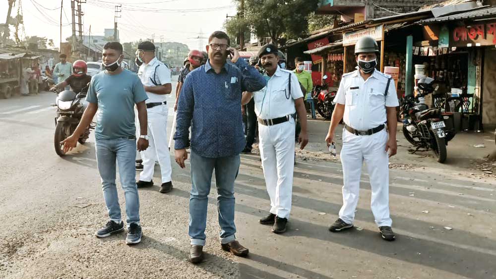 ভাঙড়ের বিভিন্ন জায়গায় কড়া নজরদারি চালাচ্ছে পুলিশ।