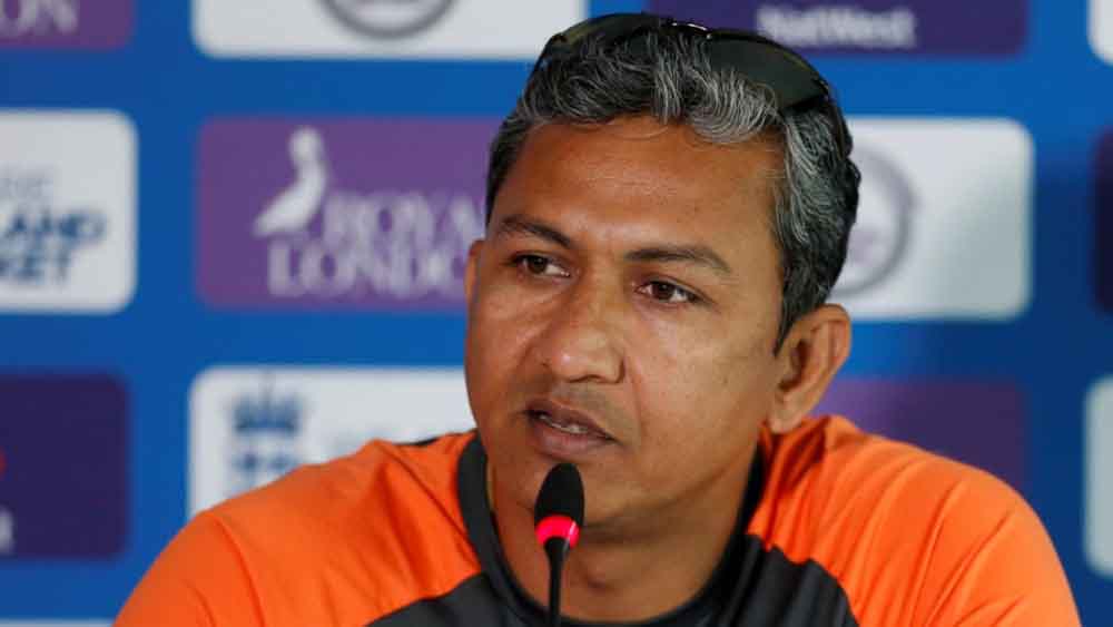 কোচ হলেন সঞ্জয় বাঙ্গার।