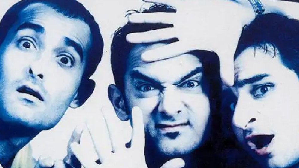 দিল চাহতা হ্যায় ছবিতেও দেখা গিয়েছিল এই ধরনের বন্ধুত্ব।