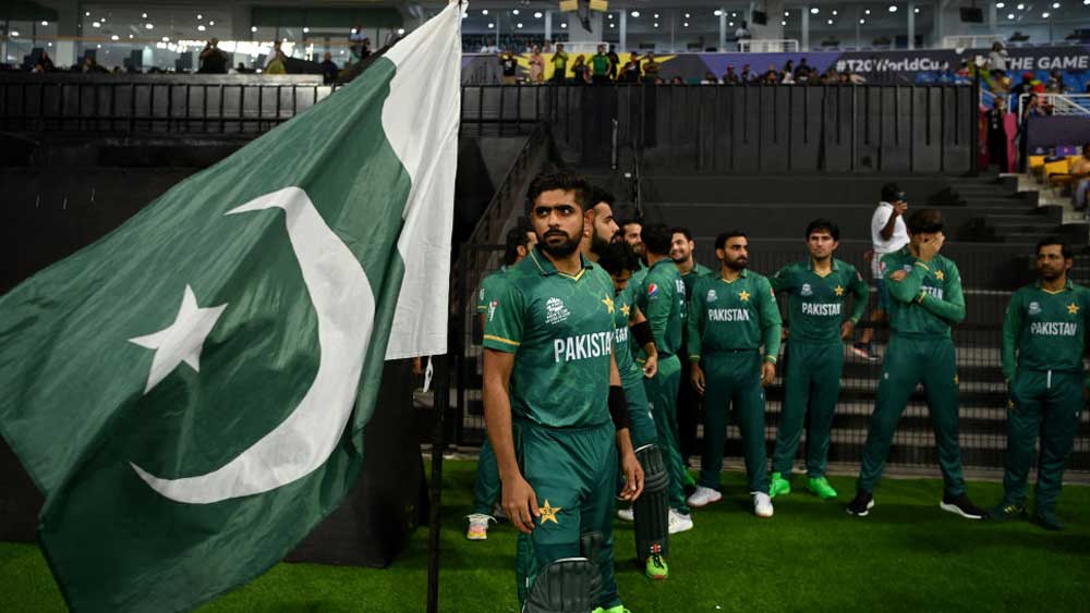 যদি পাক ক্রিকেটাররা আইপিএল-এ খেলার অনুমতি পেতেন, তা হলে নিলামে তাদের কোন পাঁচ ক্রিকেটারকে নিয়ে কাড়াকাড়ি হত, দেখে নেওয়া যাক।