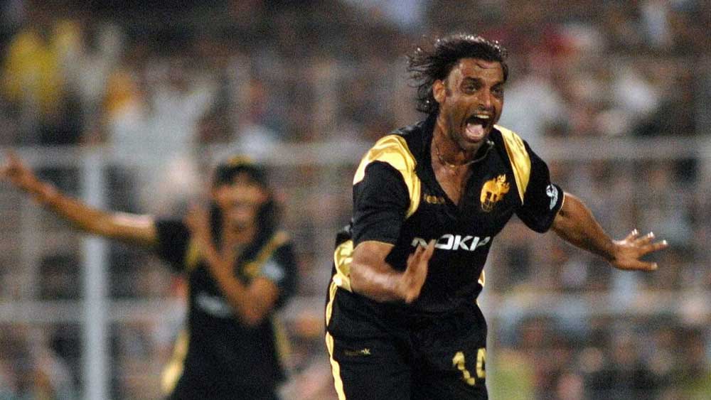 শুধু প্রথম আইপিএল-এ পাকিস্তানি ক্রিকেটারদের খেলতে দেখা গিয়েছিল। সে বার শোয়েব আখতার-সহ মোট ১১জন পাকিস্তানি ক্রিকেটার আইপিএল-এ খেলেছিলেন।