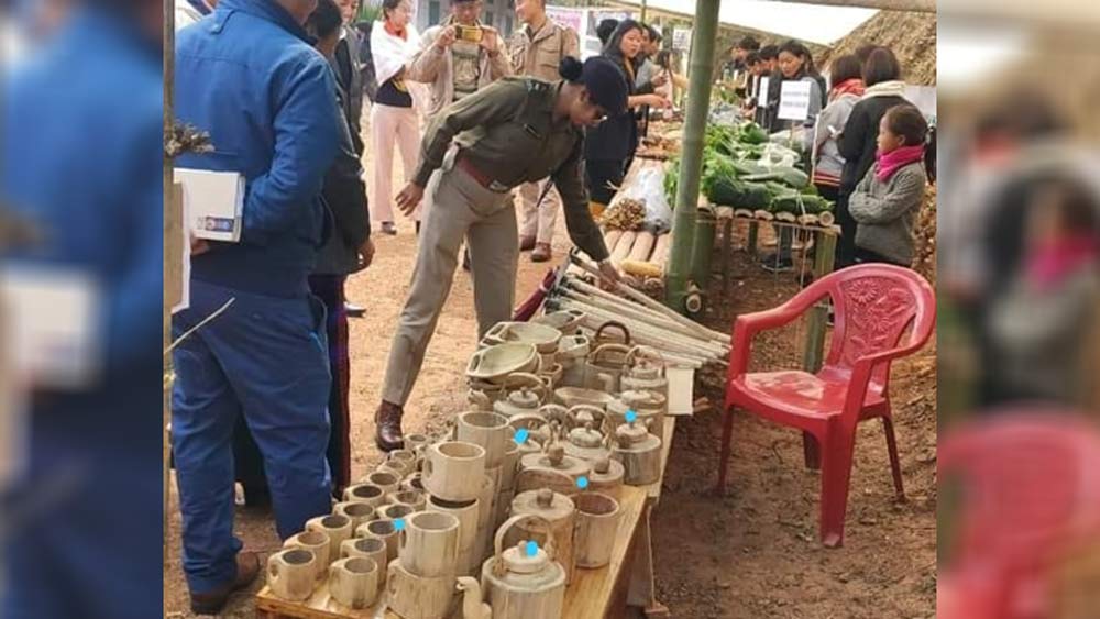 নাগাল্যান্ডের নোকলাক এখন তাঁর পরিবার। তাঁর আরও একটি পরিবার রয়েছে। তিন হাজার কিলোমিটার দূরে রয়েছেন তাঁর স্বামী। বছরে মাত্র কয়েকটা দিনই দেখা হয় তাঁদের। দূরে থেকেও স্বামীকে সব সময় পাসে পেয়েছেন প্রীতপাল। স্বামী এবং পরিবারের সকলের সমর্থন ছাড়া স্বপ্নপূরণ অসম্ভব ছিল, মনে করেন তিনি।