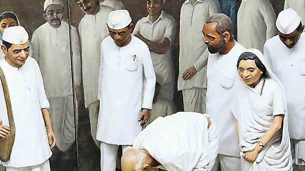 initiative of makin Sabarmati Ashram a tourist spot