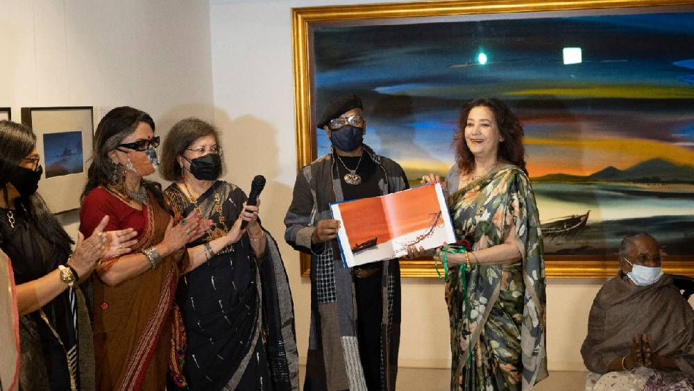 সূচনা অনুষ্ঠানের এক ঝলক।