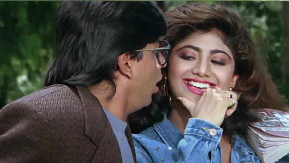 পুরনো শিল্পা খানিকটা অন্য রকম। বর্তমানের নজরকাড়া চেহারার সঙ্গে যেন বেশ অমিল।