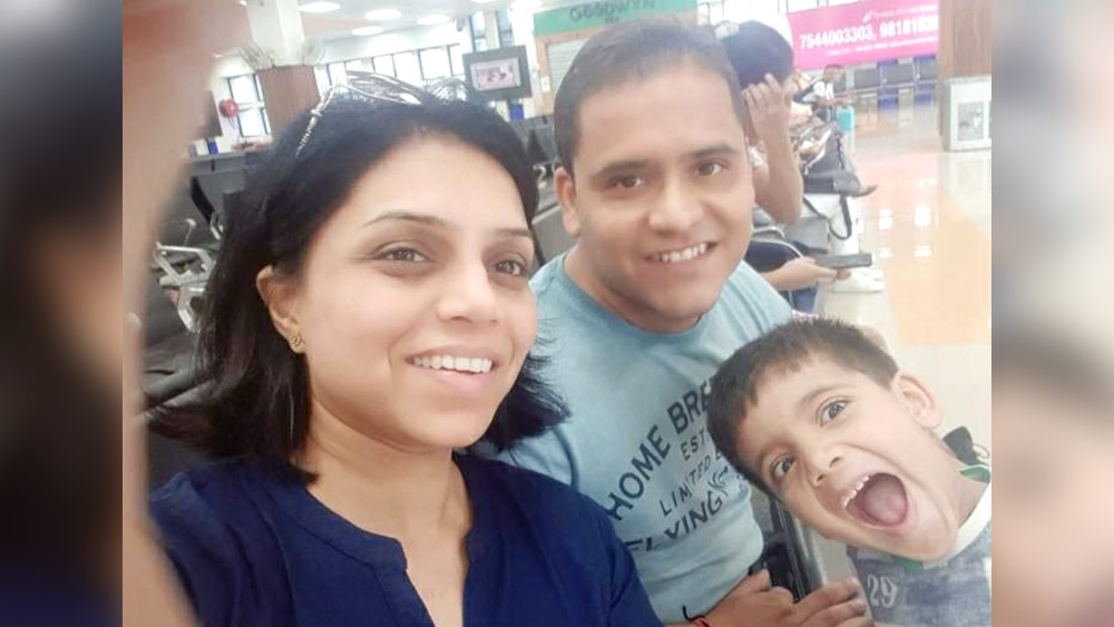 এক সেনা আধিকারিক বলেন, “আমি কখনও কর্নেলকে রাগতে দেখিনি। মুখে সব সময় একটা হাসি লেগে থাকত। ব্যতিক্রমী চরিত্র ছিলেন কর্নেল। এক জন দক্ষ সেনা, এক জন ভাল স্বামী এবং এক জন ভাল বাবা— এই তিনটি দায়িত্বই সমান দক্ষতার সঙ্গে পালন করতেন তিনি।”