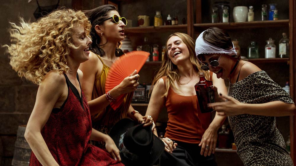 ‘বেলা চাও’ গানের কথান্তরের অপেক্ষায় বলি দর্শকরা।