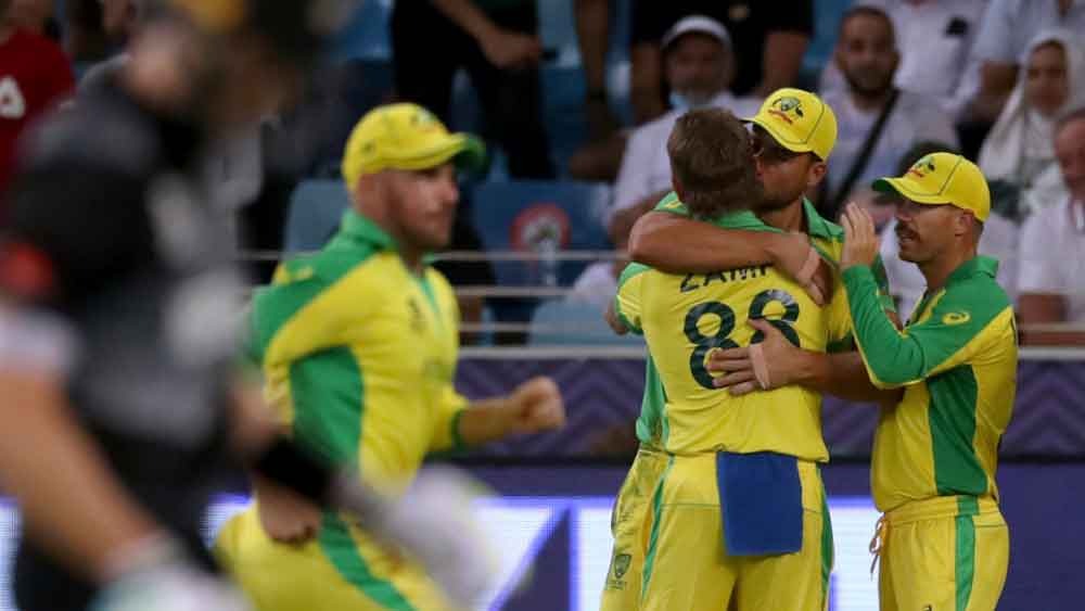 সরাসরি: দুরন্ত ইনিংস উইলিয়ামসনের, প্রথম বার টি২০ বিশ্বকাপ জিততে অস্ট্রেলিয়ার চাই ১৭৩