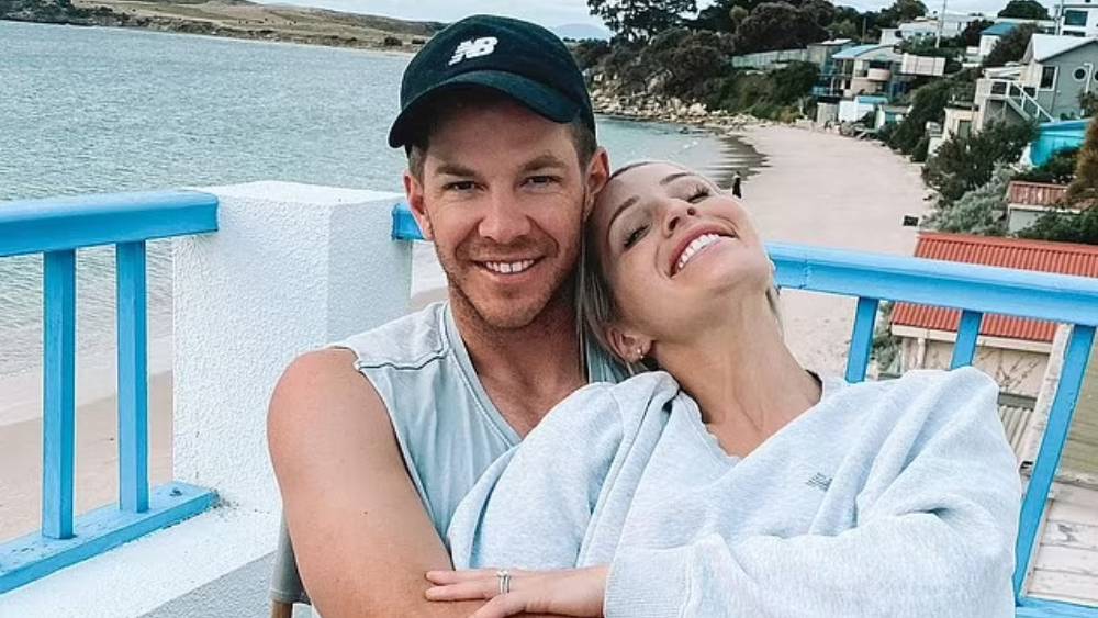 স্বামীর সঙ্গে বনি