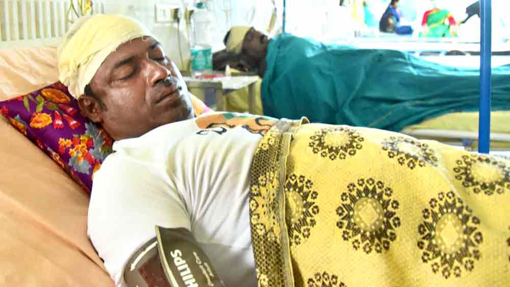 attack on Congress leader in Berhwampore