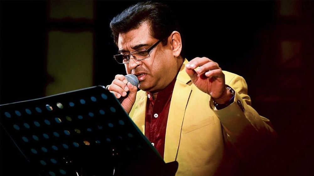 অকপট অমিত।