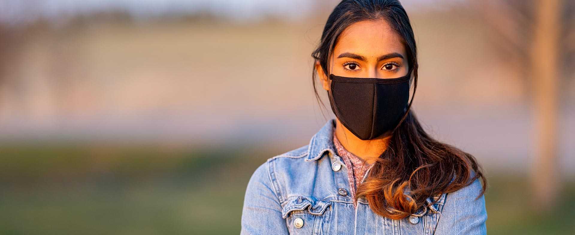 একই মাস্ক না ধুয়ে   ব্যবহার না করাই ভাল। 