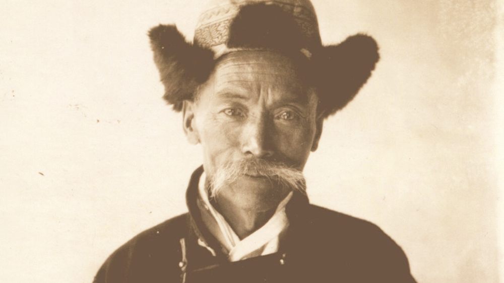 কিন্তু সেতানের জীবন বদলে যায় লাদাখের বিশিষ্ট শিক্ষাবিদ জোসেফ গারগাঁর সঙ্গে দেখা হওয়ার পর।  