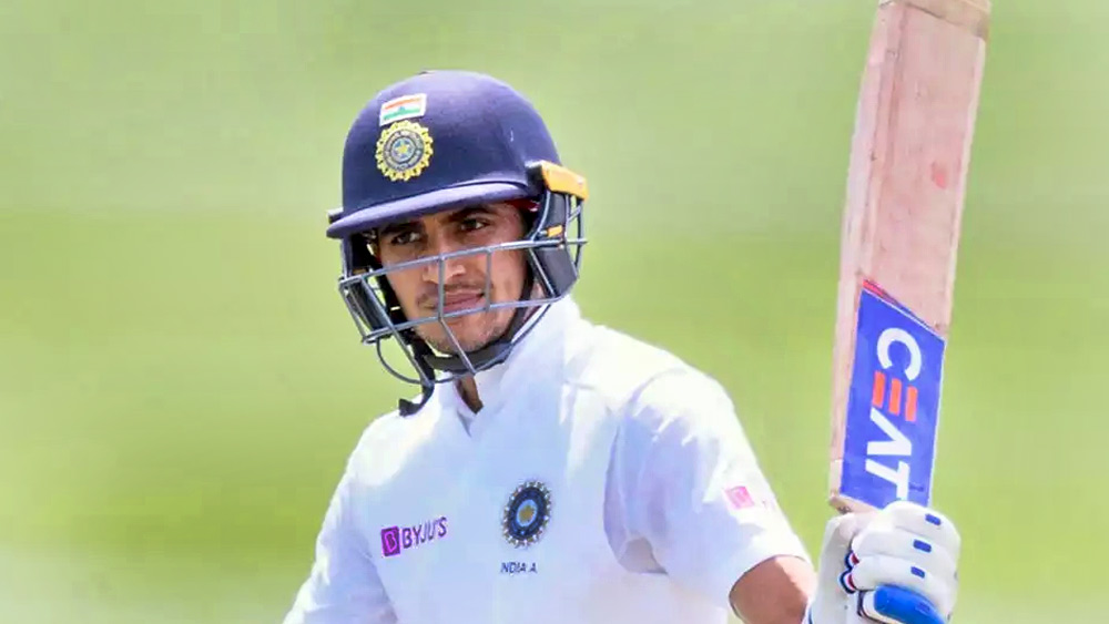 শুভমন গিল: তরুণ পঞ্জাবতনয় যে ওপেন করতে নামবেন তা বলে দিয়েছেন চেতেশ্বর পুজারা। এখনও অবধি ৮টি টেস্ট ম্যাচ খেলে ৪১৪ রান করেছেন শুভমন। ইংল্যান্ড সিরিজে চোটের জন্য খেলতে পারেননি তিনি।