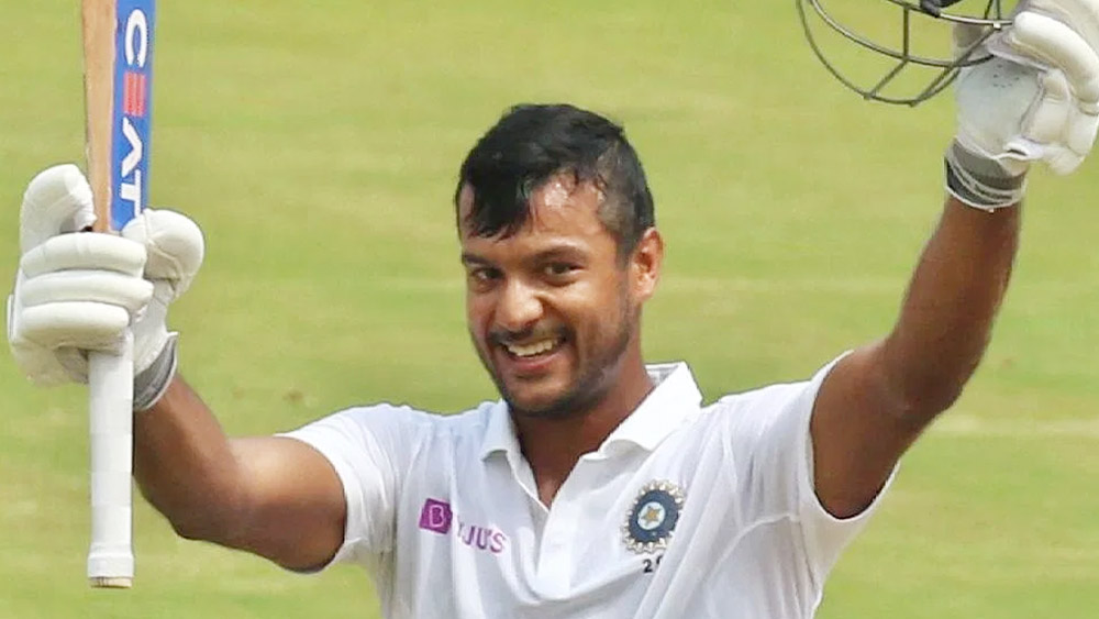 ময়াঙ্ক আগরওয়াল: শুভমনের সঙ্গে তাঁকেই দেখা যাবে ওপেন করতে। লোকেশ রাহুল চোট পাওয়ায় এই দুই ওপেনারকে নিয়েই খেলবে ভারত।