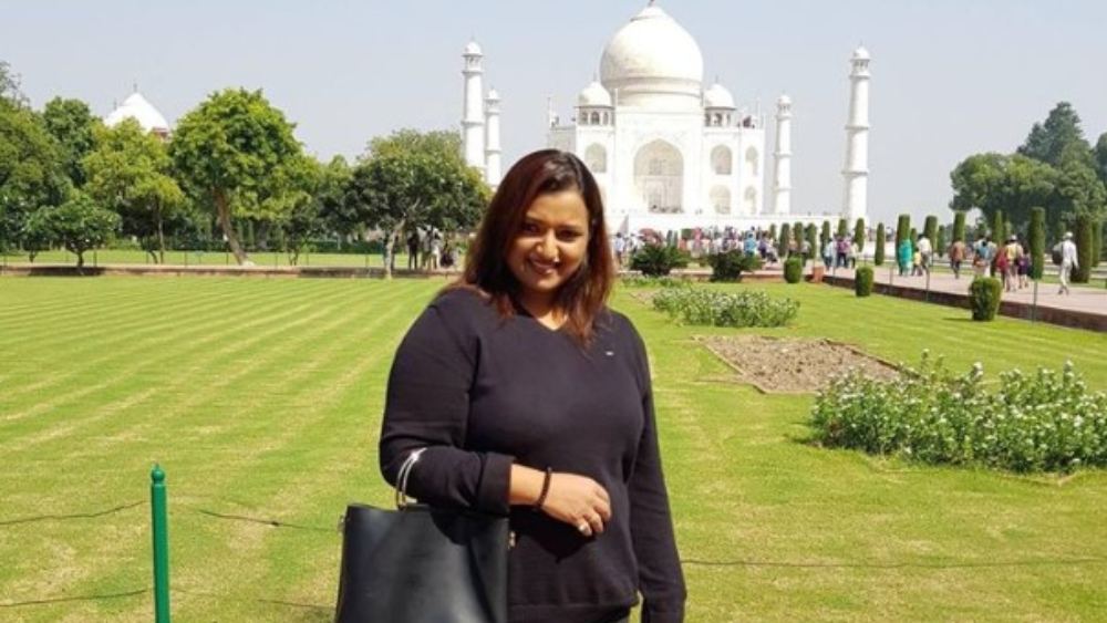 স্বপ্না অবশ্য কথা দিয়েছেন, তিনি কোথাও উধাও হয়ে যাবেন না। তাঁর বা়ড়ি তিরুঅনন্তপুরমে। তিনি সেখানেই যেতে চান। এমনকি  মা-কে সঙ্গে নিয়ে তিরুঅনন্তপুরমে সাংবাদিকদের সঙ্গে কথা বলবেন বলেও জানিয়েছেন স্বপ্না।