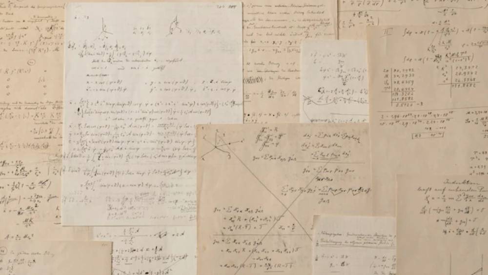 আইনস্টাইনের সেই হাতে লেখা পাণ্ডুলিপির ৫৪ পৃষ্ঠার একাংশ। ছবি - টুইটারের সৌজন্যে।