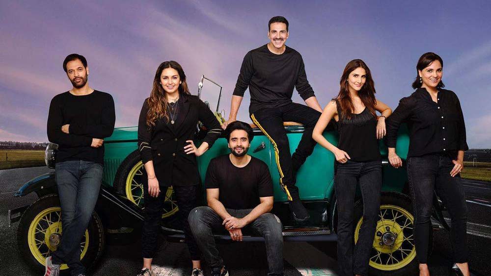 পাশাপাশি ‘ওয়েলকম টু নিউইয়র্ক’, ‘বেল বটম’, ‘কুলি নম্বর ওয়ান’, ‘সর্বজিৎ’ হল তাঁর প্রযোজিত কিছু ছবি। অভিনয় জগতে আসার পরই রকুলপ্রীতের সঙ্গে পরিচয় তাঁর।