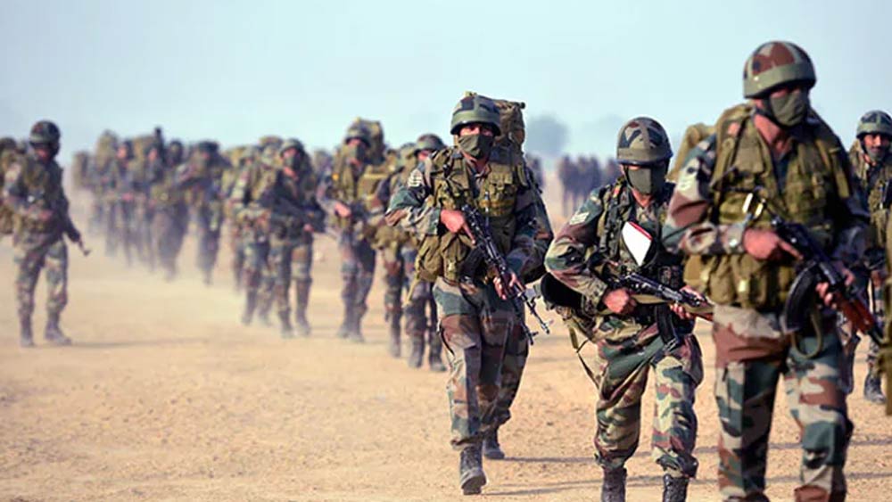 ইচ্ছা থাকলে কী না হয়! জ্যোতির ইচ্ছাশক্তিই তাঁকে সেই কঠিন পরীক্ষায় পাশ করিয়ে দেয়। খুব সফল ভাবে ১১ মাস প্রশিক্ষণের কঠিন সময়ও কাটিয়ে ফেলেছেন তিনি।