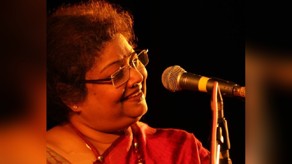গানে আক্ষরিক অর্থেই আশ্রয় নিয়েছি আমি, এখনও সেই ছায়াতেই জীবনযাপন।
